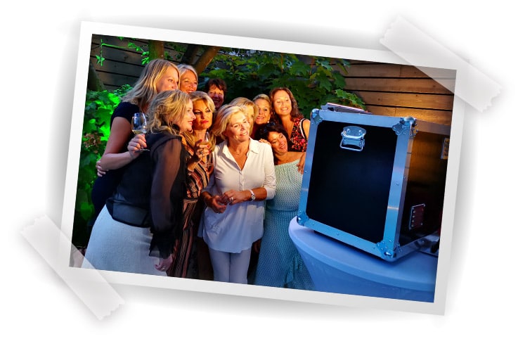 Photbooth Huren In Rotterdam Rotterdam Voor Bruiloft Of Personeelsfeest Fotozuil Fotohokje 8